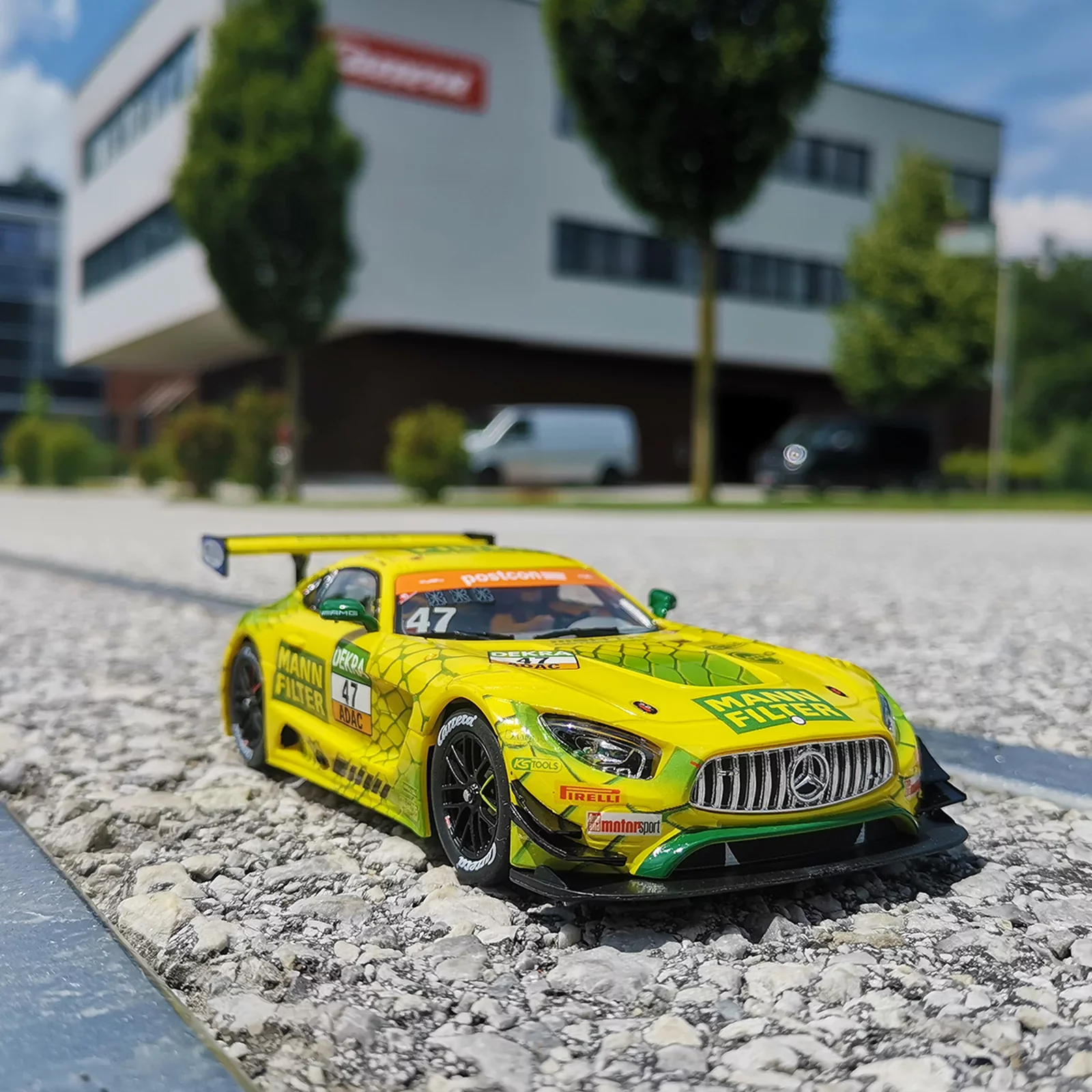 Mercedes-AMG GT3 "MANN-FILTER Team HTP, No.47" - Image 3