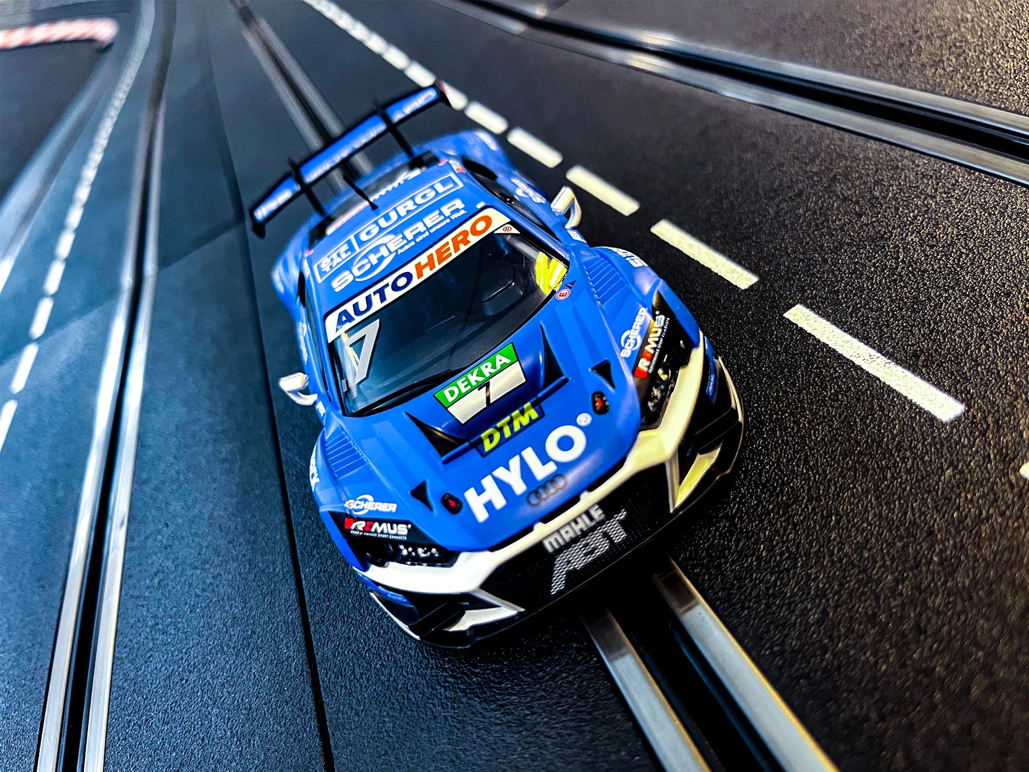 Audi R8 LMS GT3 evo II "Team Abt Sportsline, No.7“ - Image 4