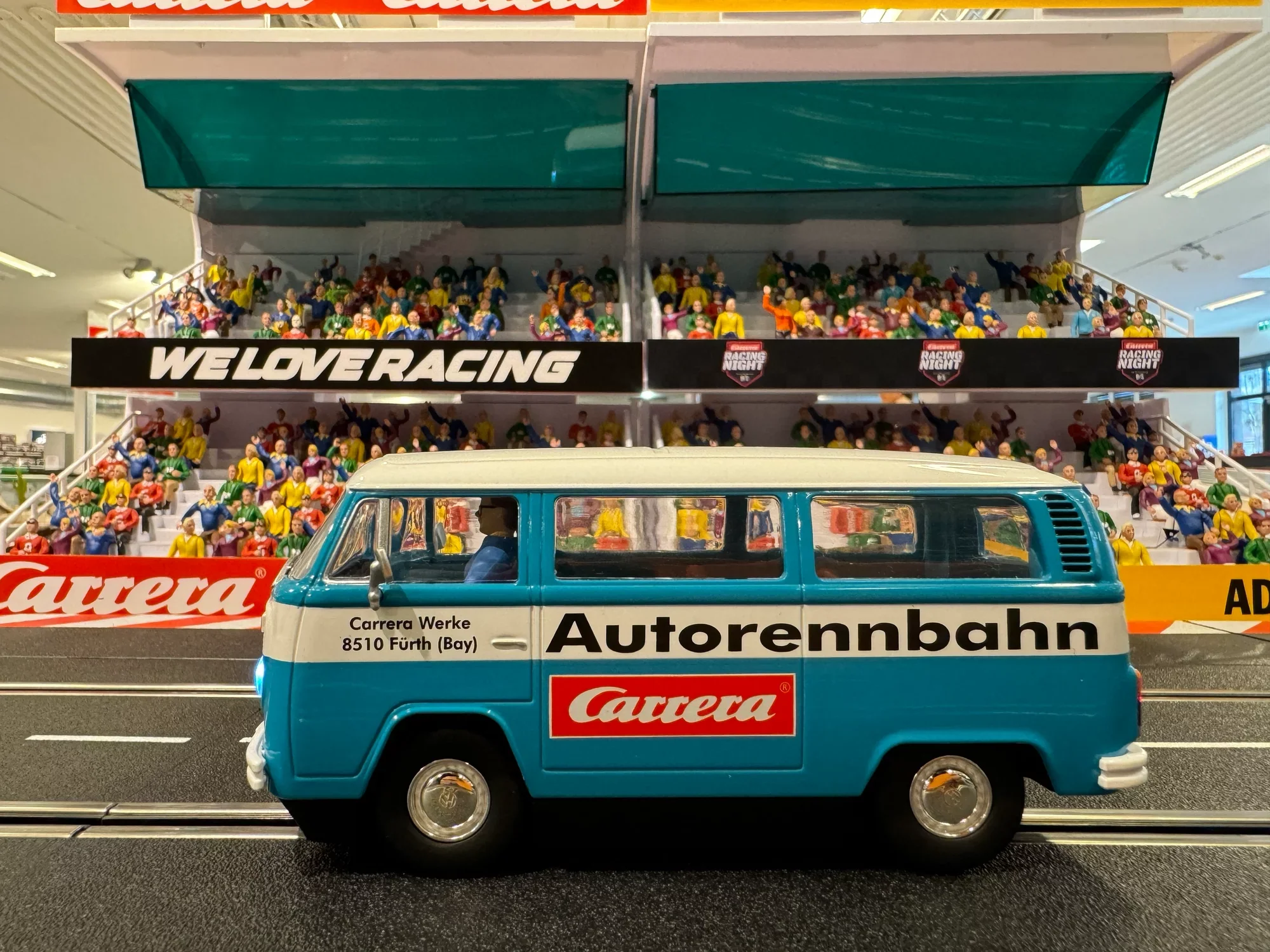 VW BUS T2b "Carrera Fürth" - Clubmodell 2024 - Image 3