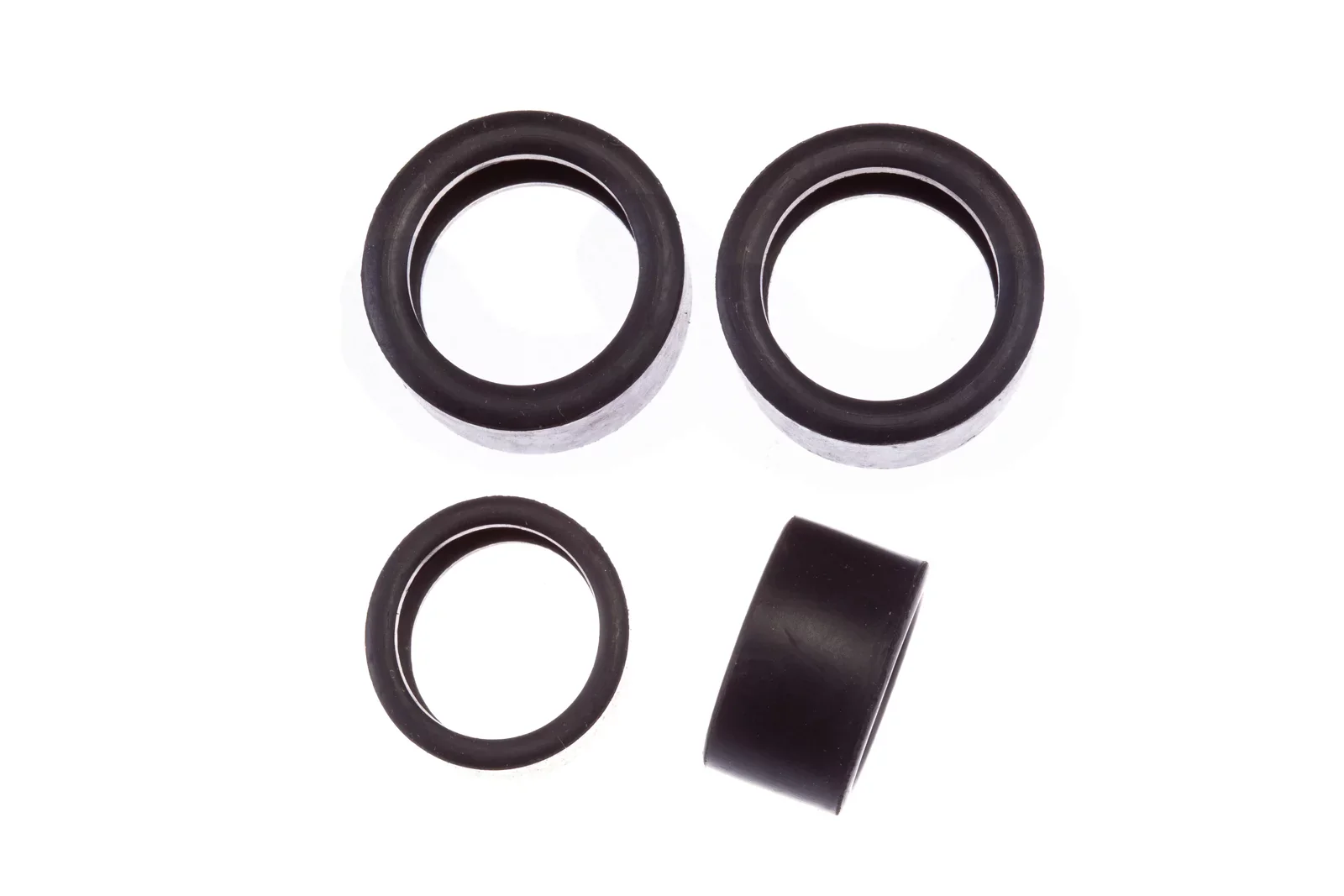 tyres for #23858, 23859, 23869, 23870, 23895, 23910, 23936, 23956, 23996
