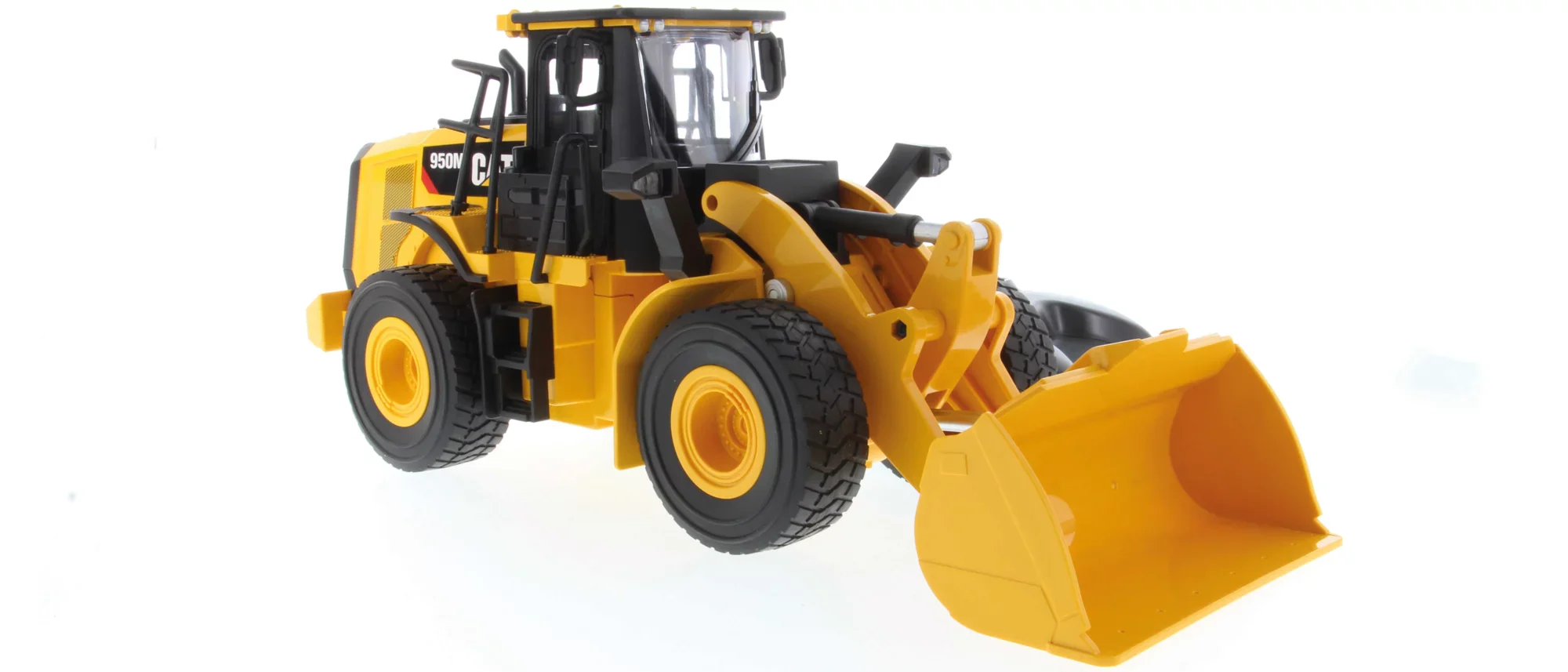 1:24 RC Cat® 950M Wheel Loader - Image 23
