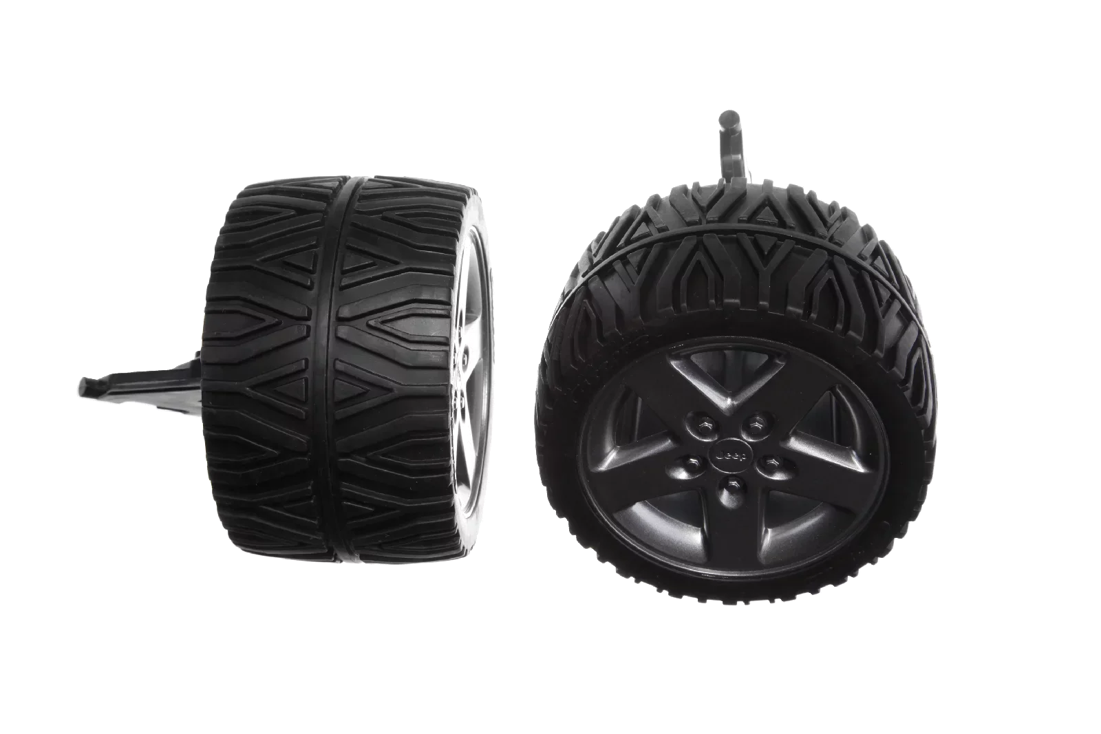 2 front wheels with steering stub Axle front